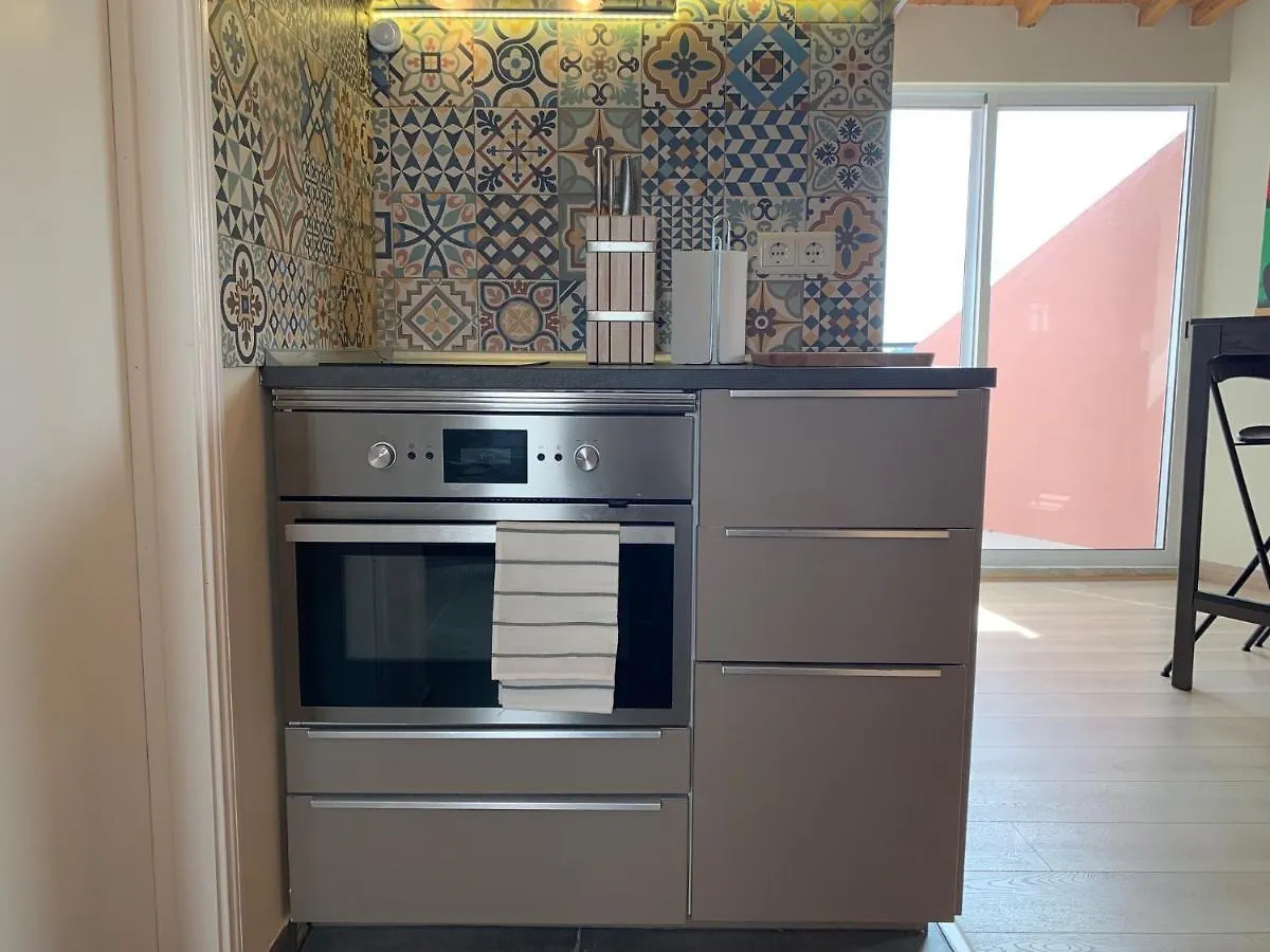 Apartment2 With Terrace And A View Near Amoreiras Lisbon